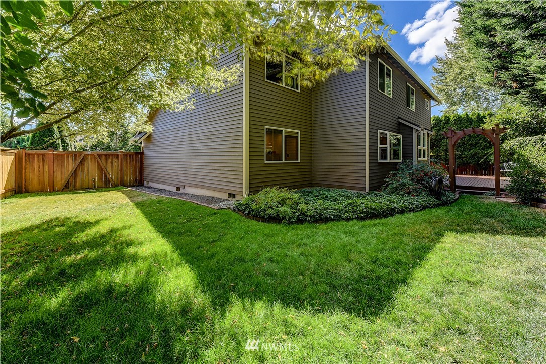 2529 181st Place Southeast Bothell, WA 98012 - Photo 26 of 27 Gallery Image 26