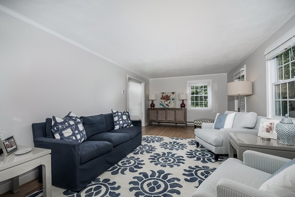 79 Crabtree Road Concord, MA 01742 - Photo 3 of 27 Gallery Image 3