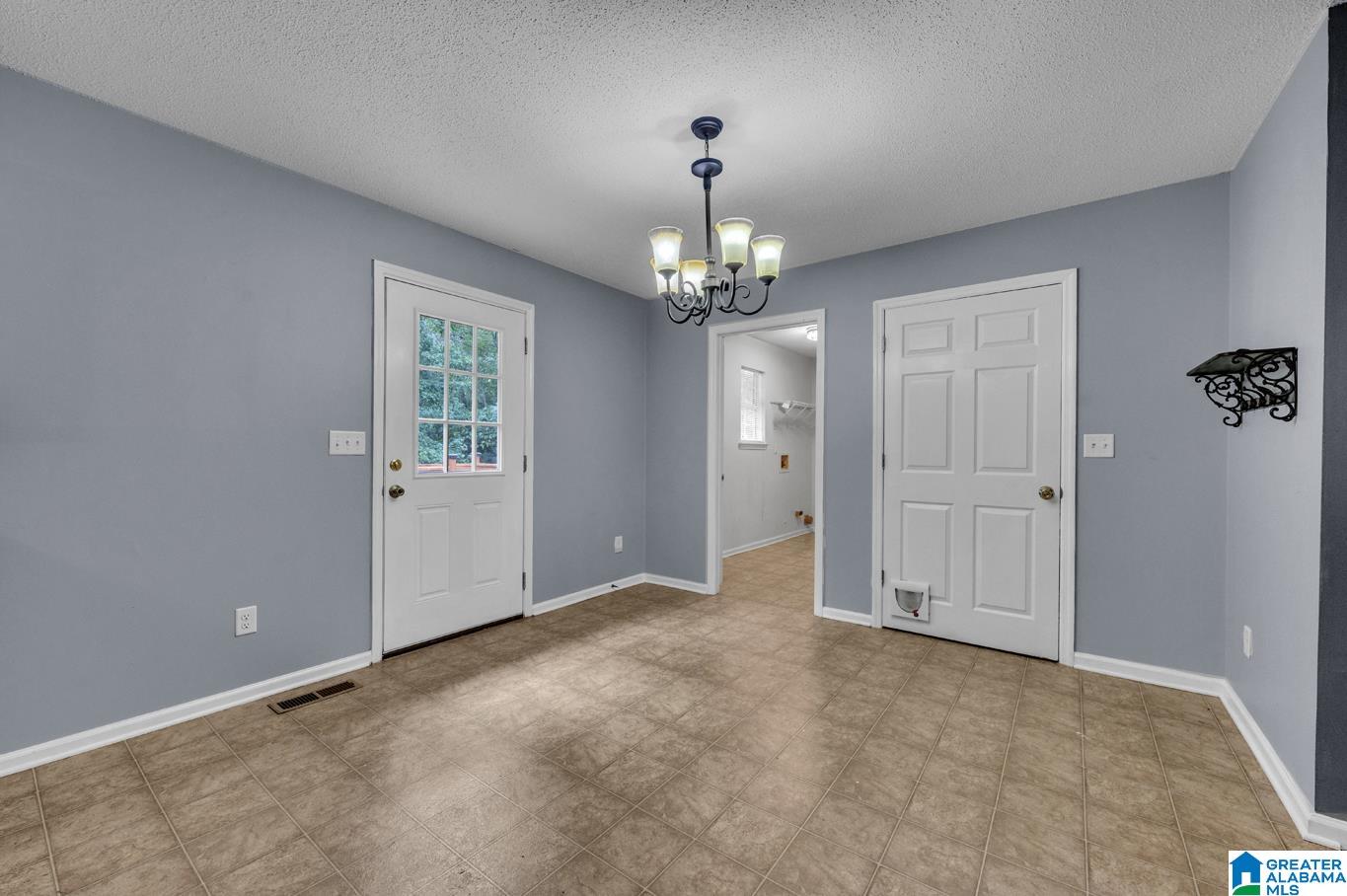 6266 Spring Hollow Road Gardendale, AL 35071 - Photo 12 of 30 Gallery Image 12