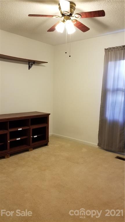 2142 Rover Street Newton, NC 28658 - Photo 28 of 48 Gallery Image 28