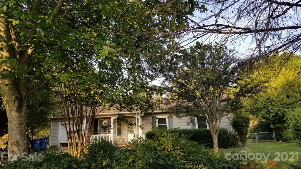 2142 Rover Street Newton, NC 28658 - Photo 41 of 48 Gallery Image 41