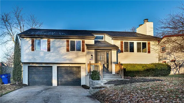 $408,000 | 9212 Constance Street, Lenexa, KS 66215