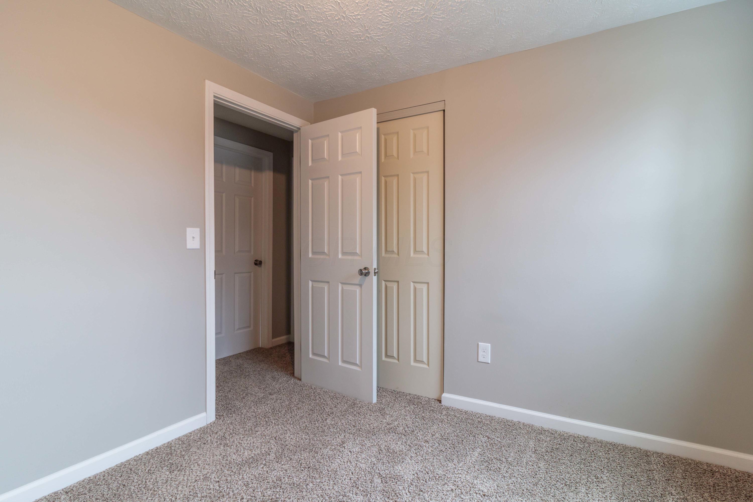 3387 Rudon Lane Columbus, OH 43204 - Photo 20 of 31 Gallery Image 20