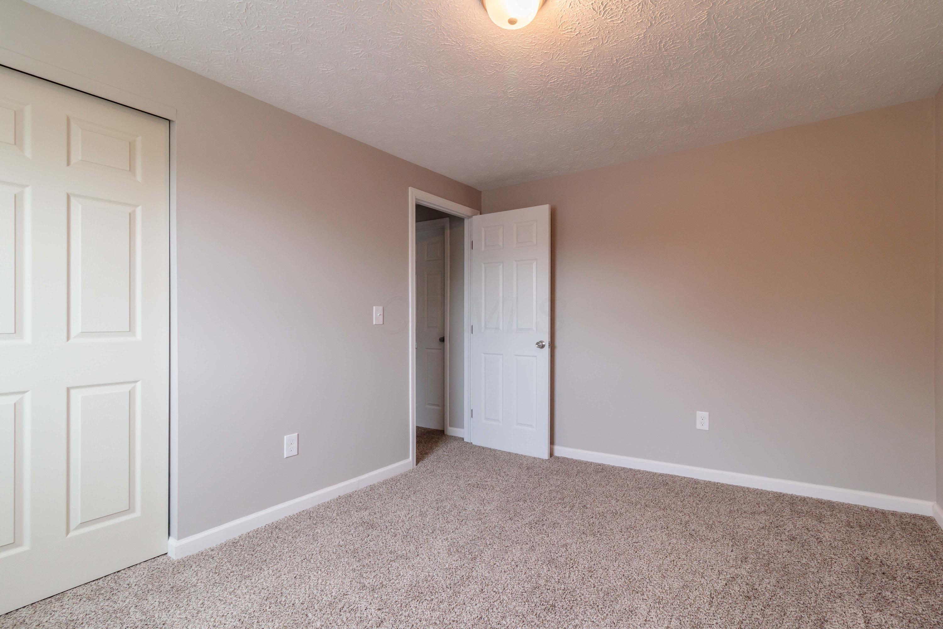 3387 Rudon Lane Columbus, OH 43204 - Photo 23 of 31 Gallery Image 23
