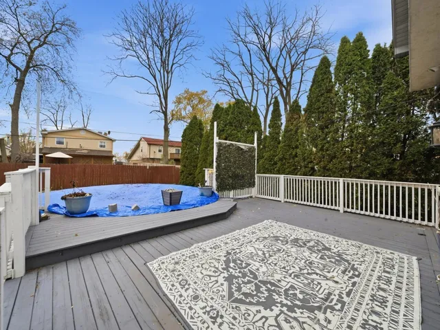 $549,900 | 10618 Mason Avenue, Chicago Ridge, IL 60415