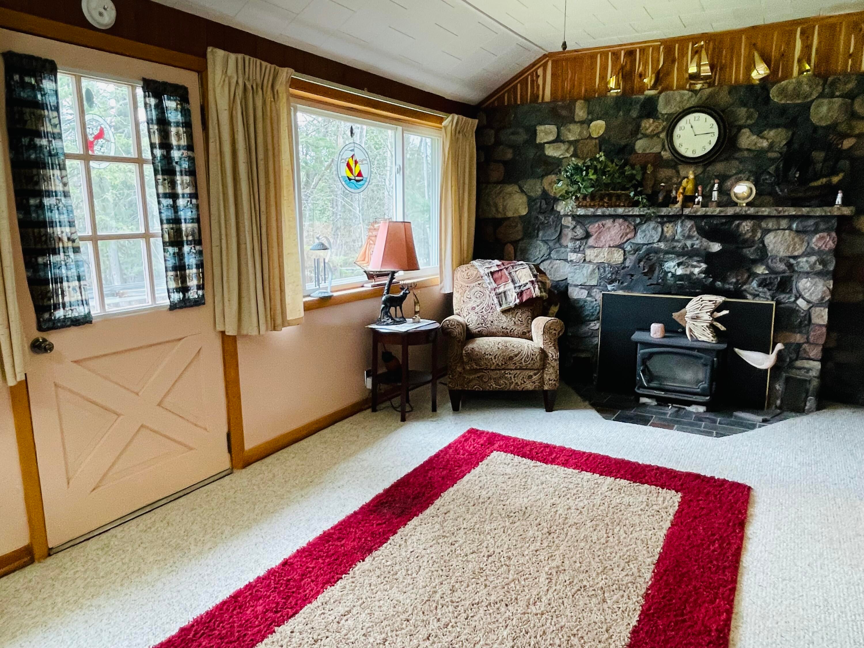 4168 South River Road Cheboygan, MI 49721 - Photo 16 of 34 Gallery Image 16