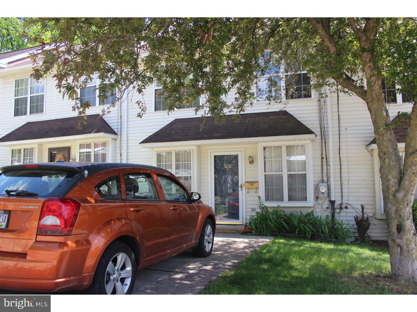 305 Ripka Street, Unit D Philadelphia, PA 19128 - Photo 3 of 15
