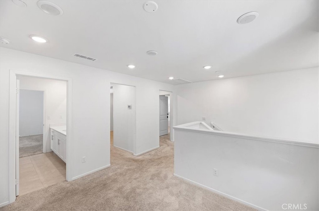 938 West Jasmine Way Rialto, CA 92376 - Photo 17 of 29