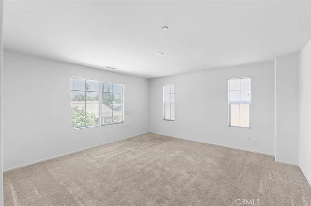 $635,000 | 938 West Jasmine Way, Rialto, CA 92376