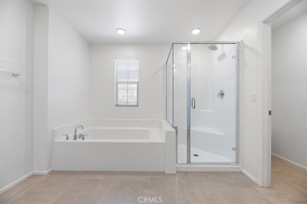 938 West Jasmine Way Rialto, CA 92376 - Photo 21 of 29