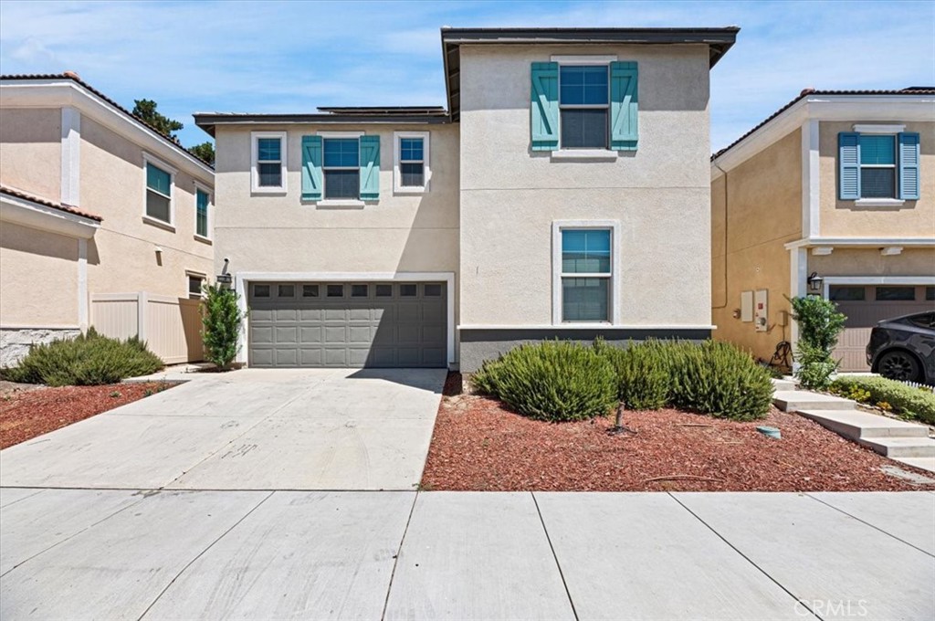 938 West Jasmine Way Rialto, CA 92376 - Photo 3 of 30