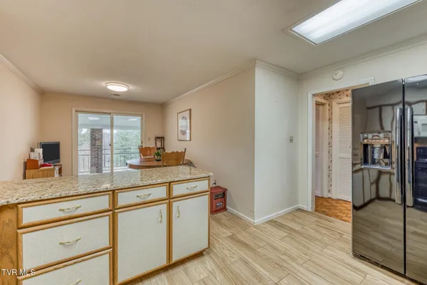 $535,000 | 305 Overbrook Drive, Bristol, TN 37620