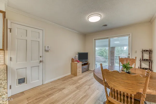 $535,000 | 305 Overbrook Drive, Bristol, TN 37620