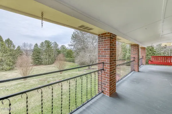 $535,000 | 305 Overbrook Drive, Bristol, TN 37620