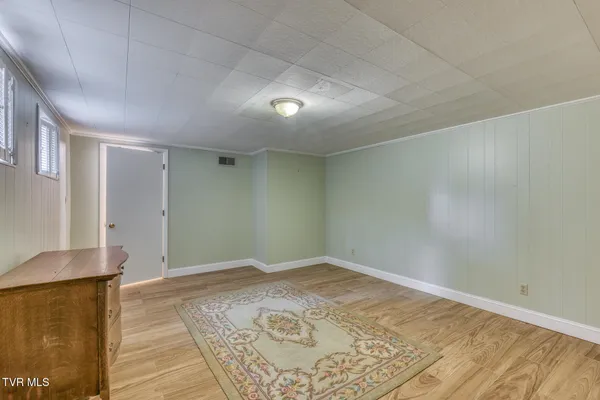 $535,000 | 305 Overbrook Drive, Bristol, TN 37620