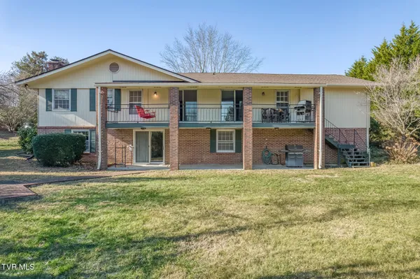 $535,000 | 305 Overbrook Drive, Bristol, TN 37620