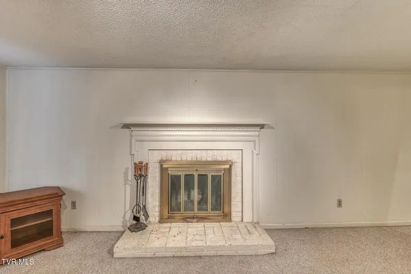 $535,000 | 305 Overbrook Drive, Bristol, TN 37620