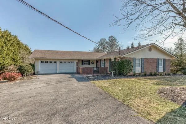 $535,000 | 305 Overbrook Drive, Bristol, TN 37620