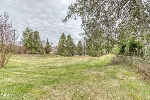 $535,000 | 305 Overbrook Drive, Bristol, TN 37620