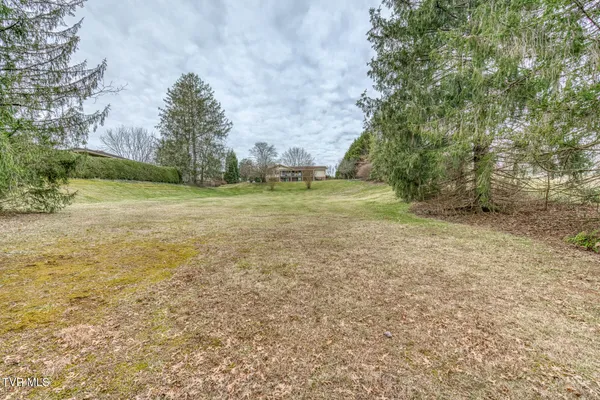 $535,000 | 305 Overbrook Drive, Bristol, TN 37620