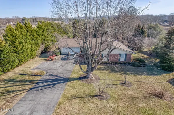 $535,000 | 305 Overbrook Drive, Bristol, TN 37620