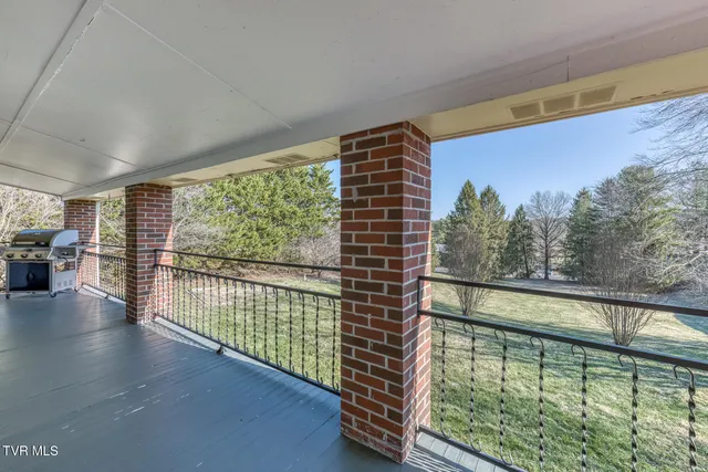 $535,000 | 305 Overbrook Drive, Bristol, TN 37620