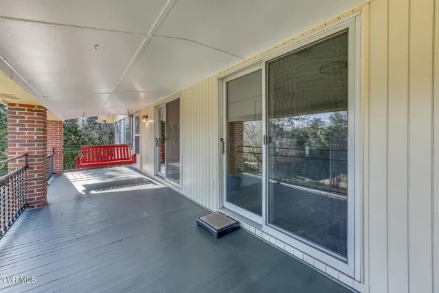 $535,000 | 305 Overbrook Drive, Bristol, TN 37620