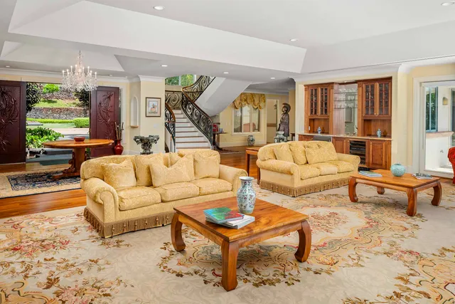 $17,000,000 | 121 Kapihaa Place, Lanai City, HI 96763