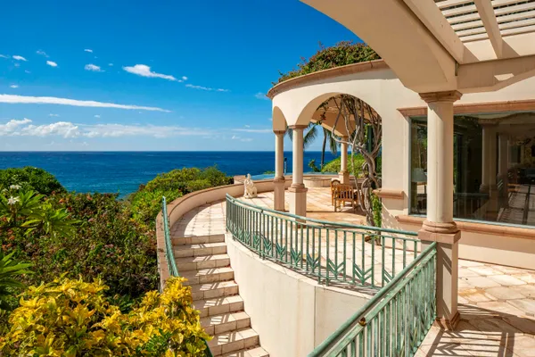 $17,000,000 | 121 Kapihaa Place, Lanai City, HI 96763