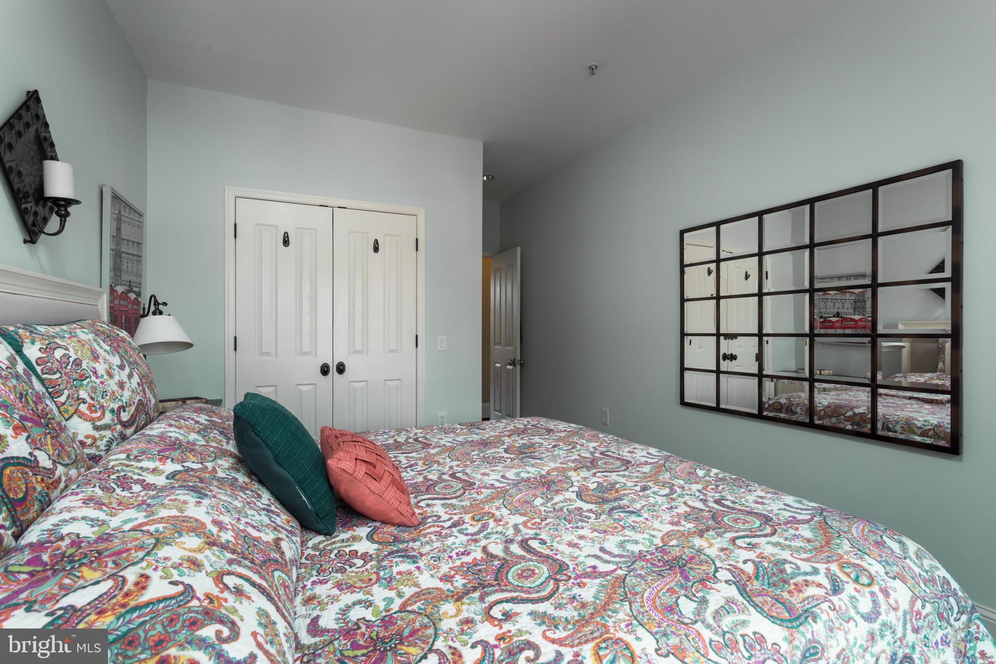 20 Logan Circle Northwest, Unit 33 Washington, DC 20005 - Photo 13 of 27 Large Master with.........