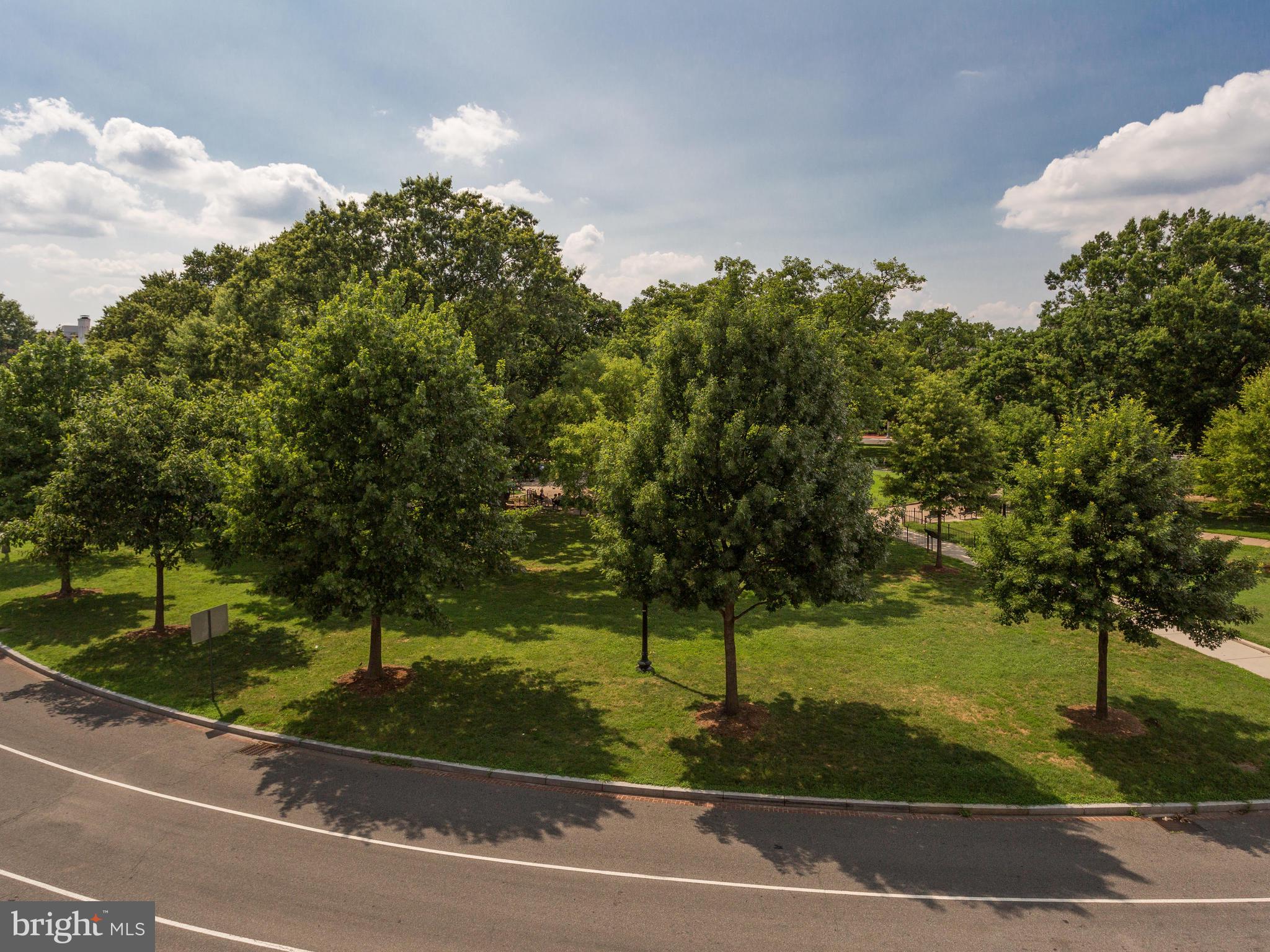 20 Logan Circle Northwest, Unit 33 Washington, DC 20005 - Photo 25 of 27 View from balcony