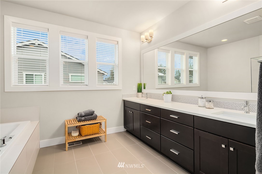 326 Graham Avenue Southeast Renton, WA 98059 - Photo 21 of 28