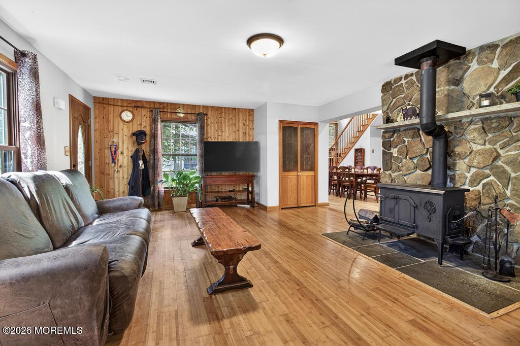 322 Kent Road Howell, NJ 07731 - Photo 17 of 53 31KentRdH322