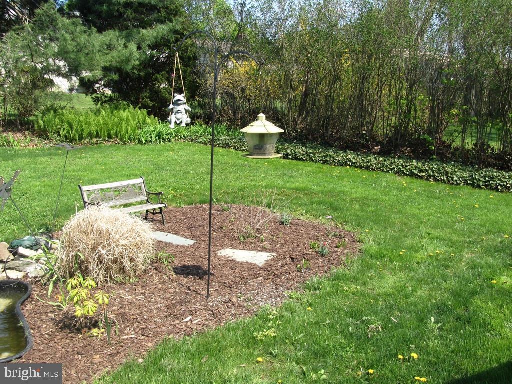 429 Haverhill Road Lancaster, PA 17601 - Photo 6 of 25