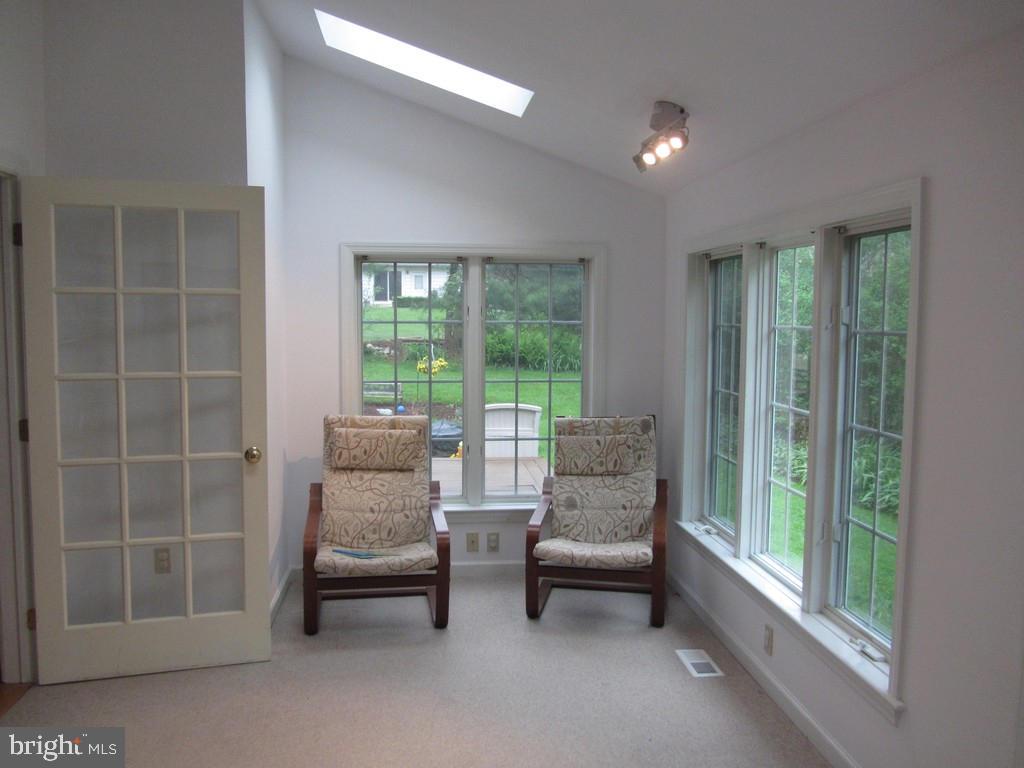 429 Haverhill Road Lancaster, PA 17601 - Photo 7 of 25