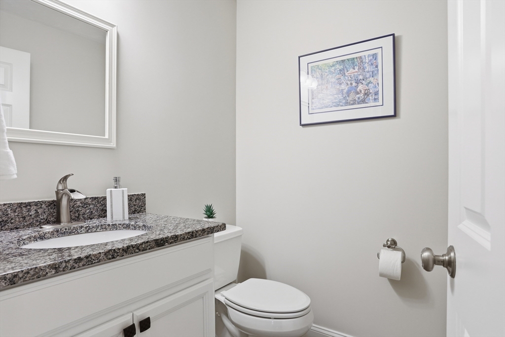 215 Rangeway Road, Unit 11 Billerica, MA 01862 - Photo 11 of 31