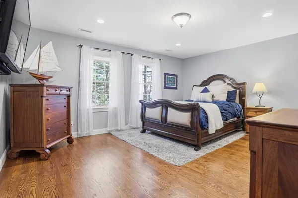 $789,000 | 215 Rangeway Road, Unit 11, Billerica, MA 01862