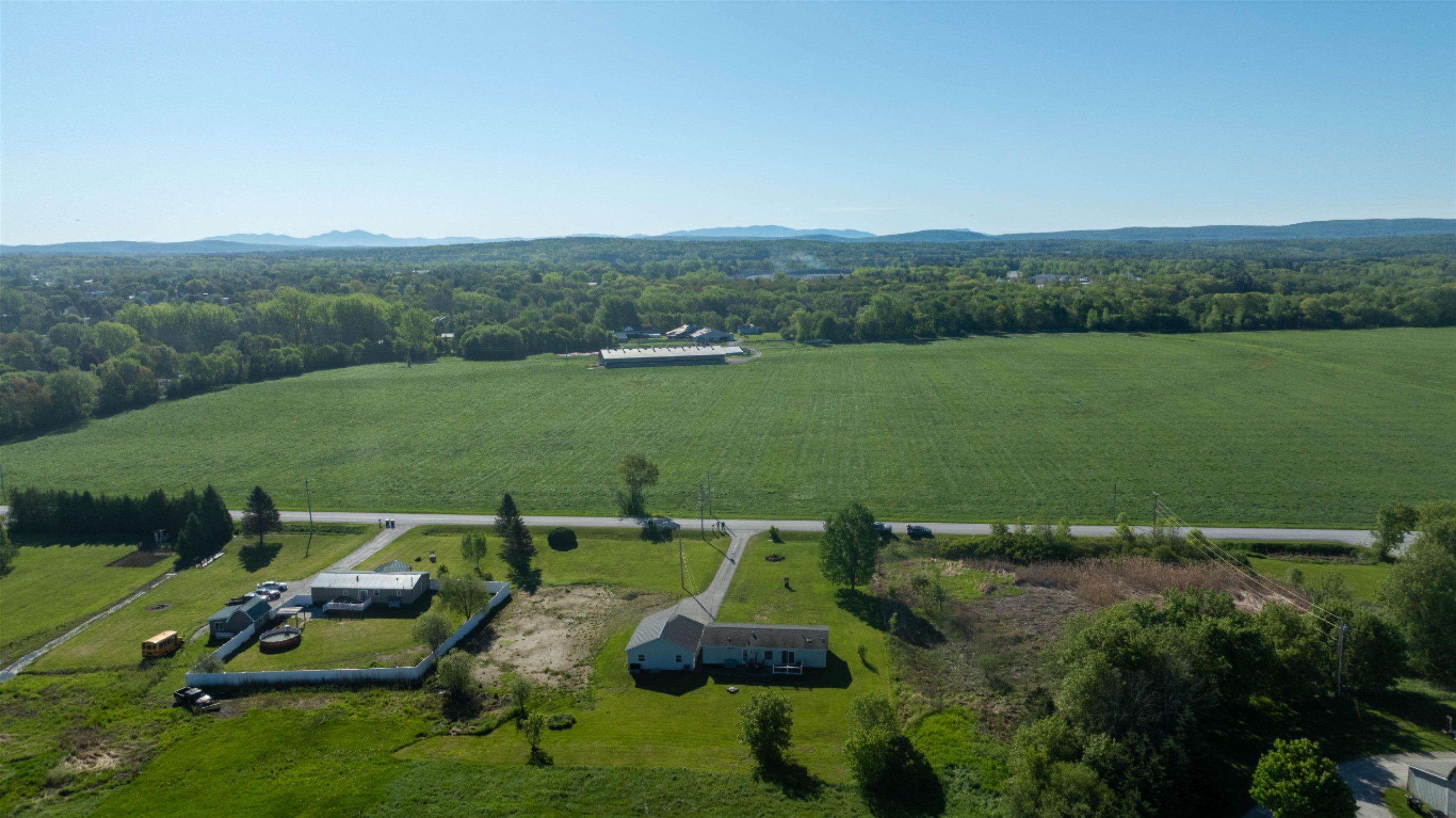 72 Middle Road Swanton, VT 05488 - Photo 10 of 60