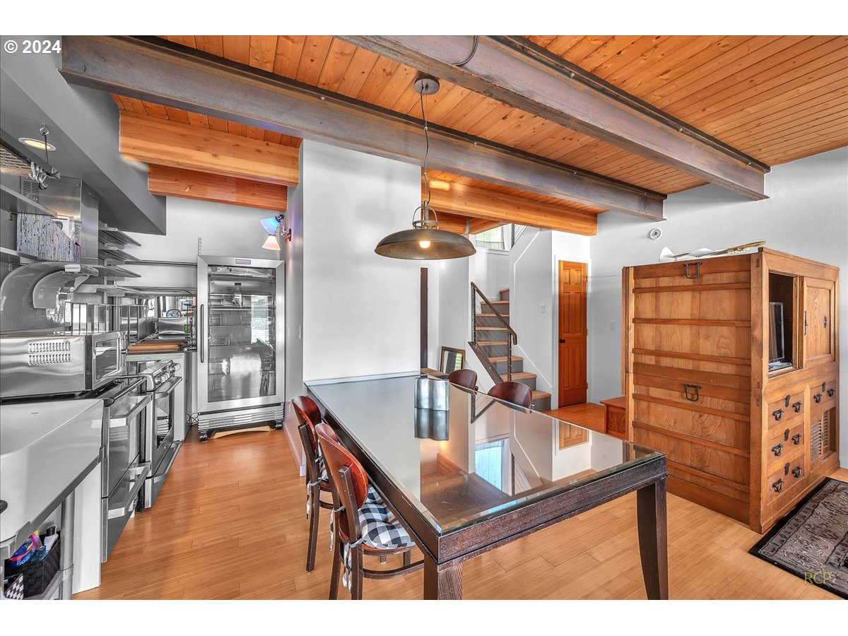 25000 Northwest St Helens Road, Unit 14 Portland, OR 97231 - Photo 14 of 48 Gallery Image 14