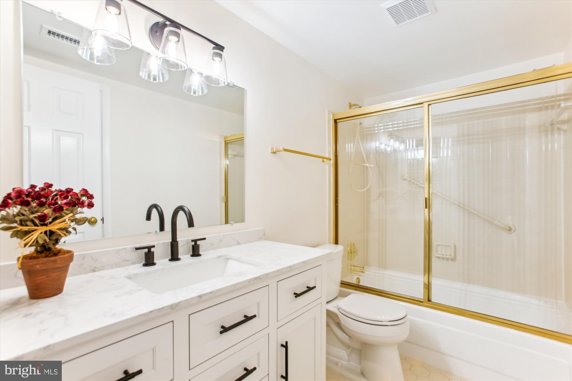 6584 Forsythia Street Springfield, VA 22150 - Photo 42 of 63 Gallery Image 42