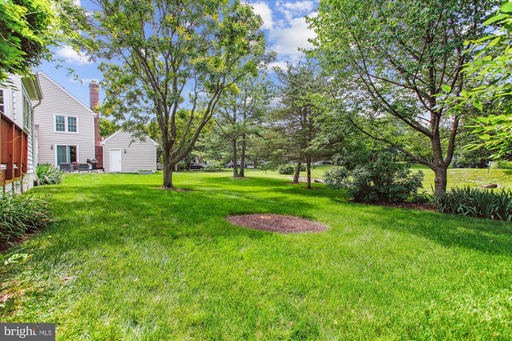 6584 Forsythia Street Springfield, VA 22150 - Photo 52 of 63 Gallery Image 52