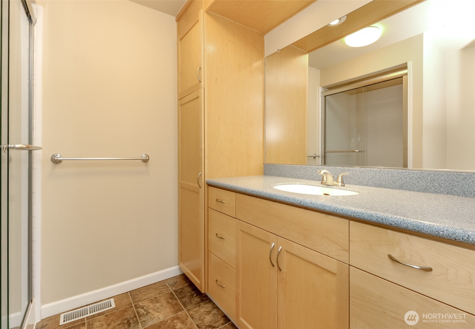 31912 34th Place Southwest, Unit 30 Federal Way, WA 98023 - Photo 18 of 31