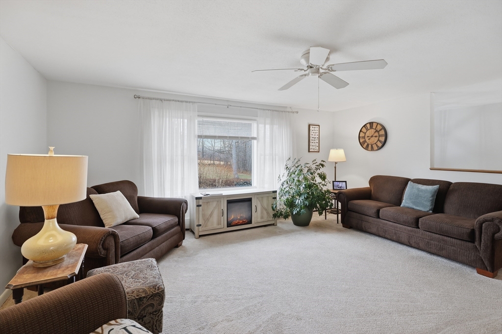 9 Otter River Road Templeton, MA 01468 - Photo 13 of 34