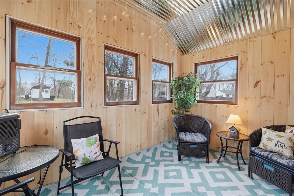 9 Otter River Road Templeton, MA 01468 - Photo 18 of 34