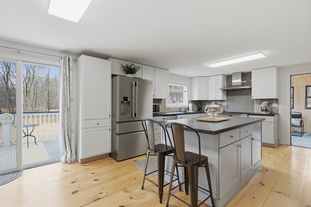 9 Otter River Road Templeton, MA 01468 - Photo 9 of 34