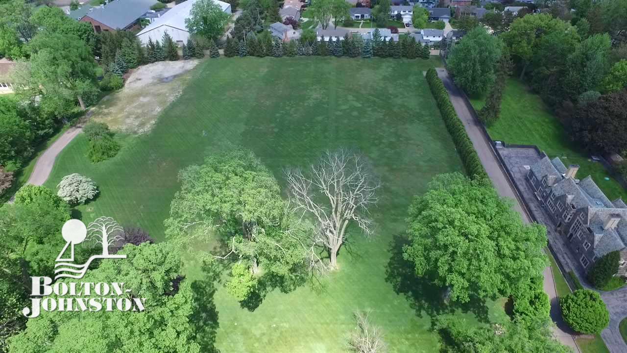 242 Provencal Road Grosse Pointe Farms, MI 48236 - Photo 14 of 25