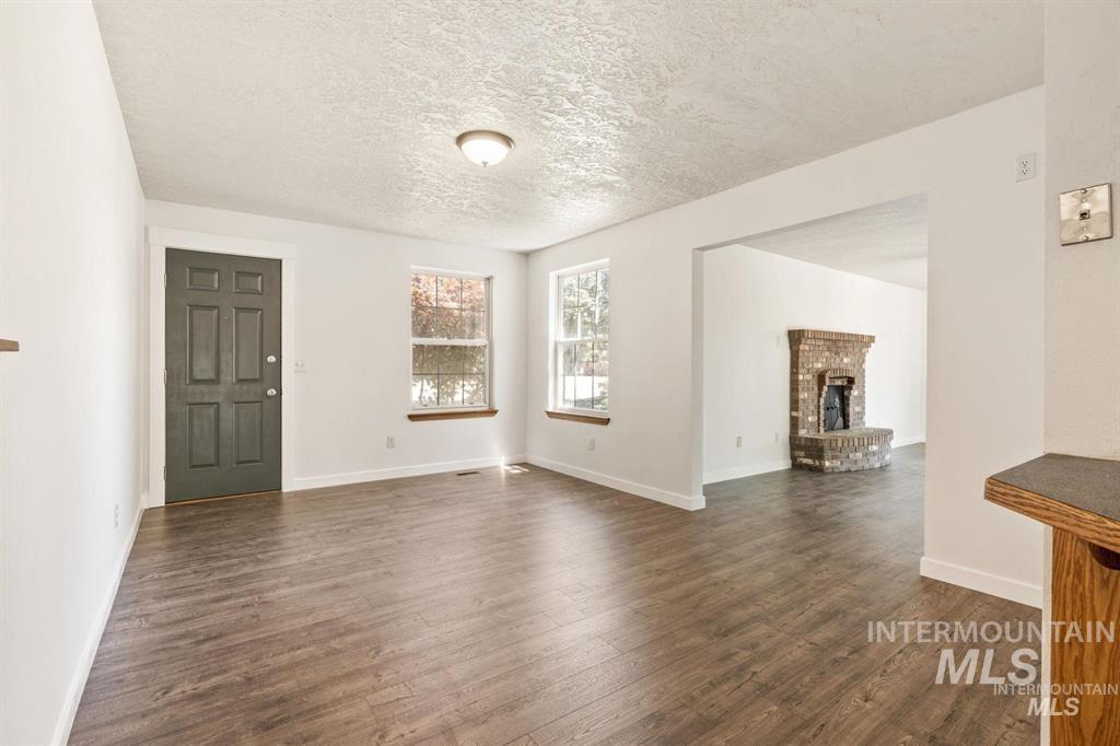 4135 West Cherry Lane Meridian, ID 83642 - Photo 7 of 28