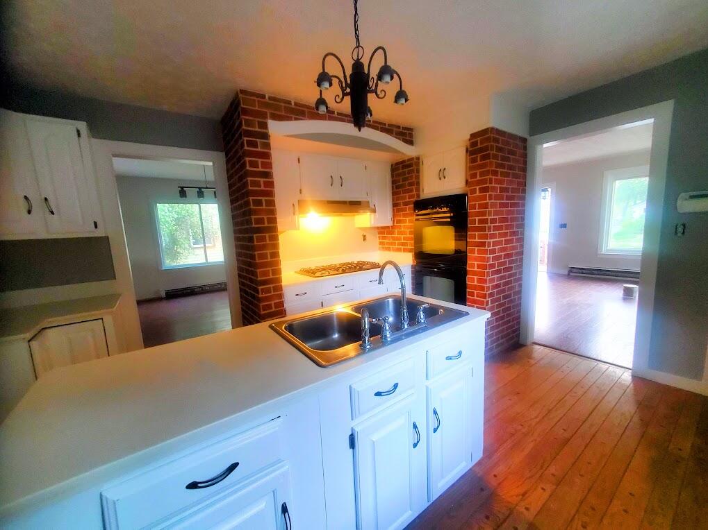 87 Highland Avenue Millinocket, ME 04462 - Photo 12 of 28 Kitchen