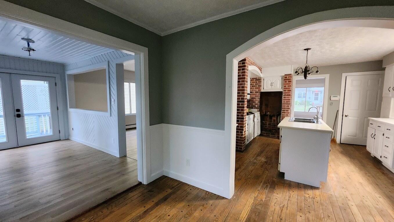 87 Highland Avenue Millinocket, ME 04462 - Photo 16 of 28 Kitchen dining