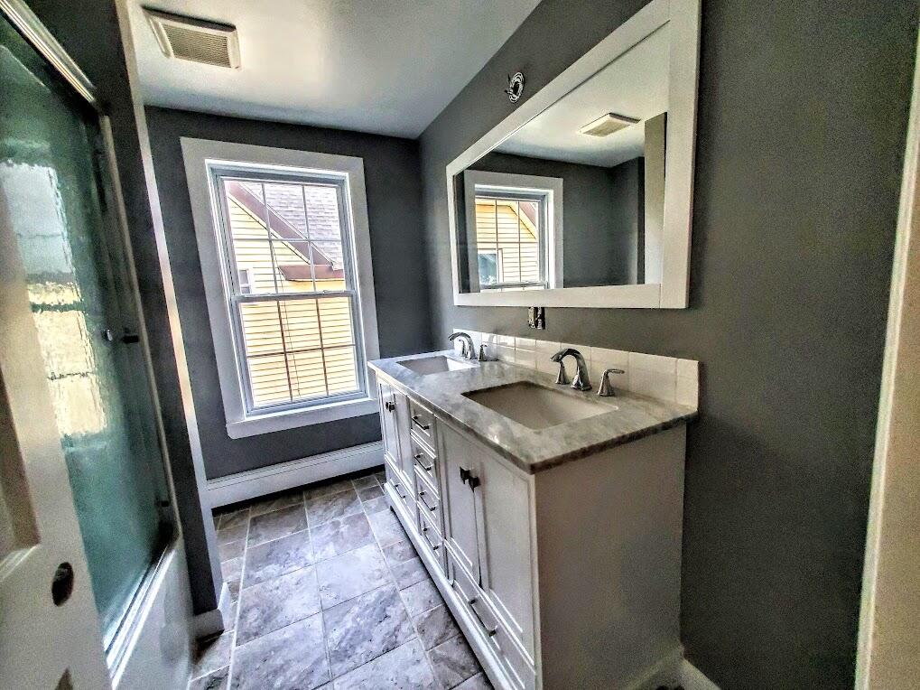 87 Highland Avenue Millinocket, ME 04462 - Photo 24 of 28 2nd fl Bathroom